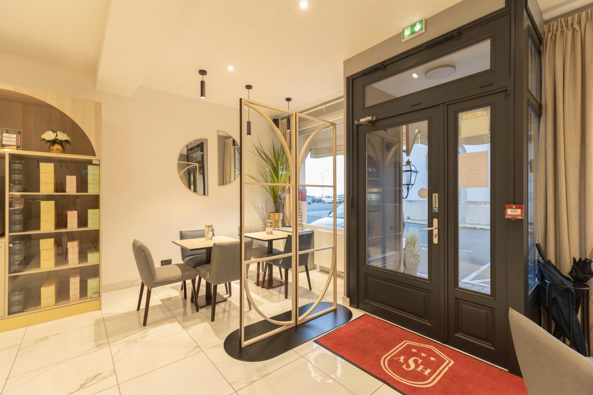Hotel Le Saint-Yves Le Treport Ngoại thất bức ảnh